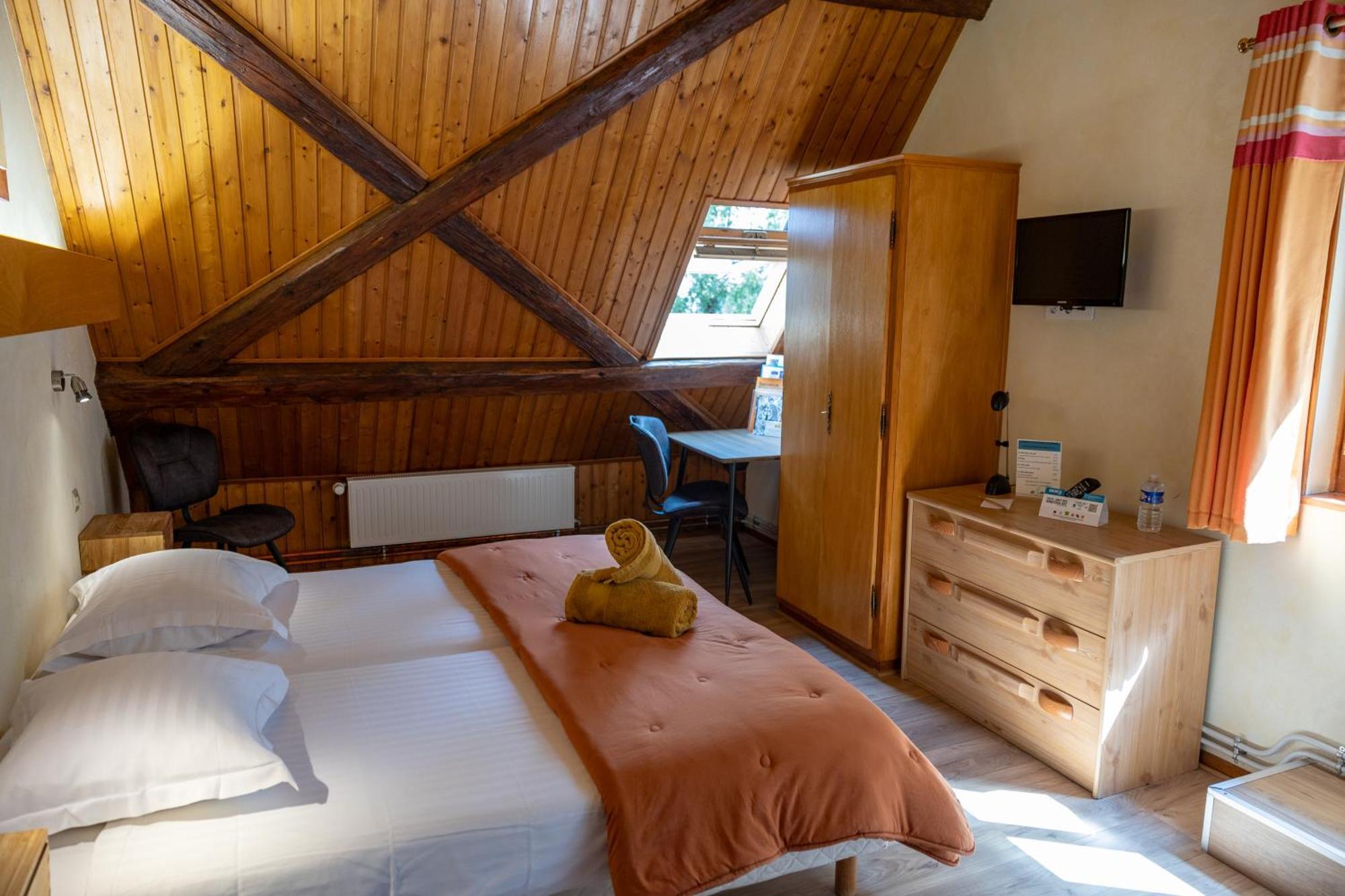 Le Bouton D'Or Hotel Lapoutroie Ngoại thất bức ảnh