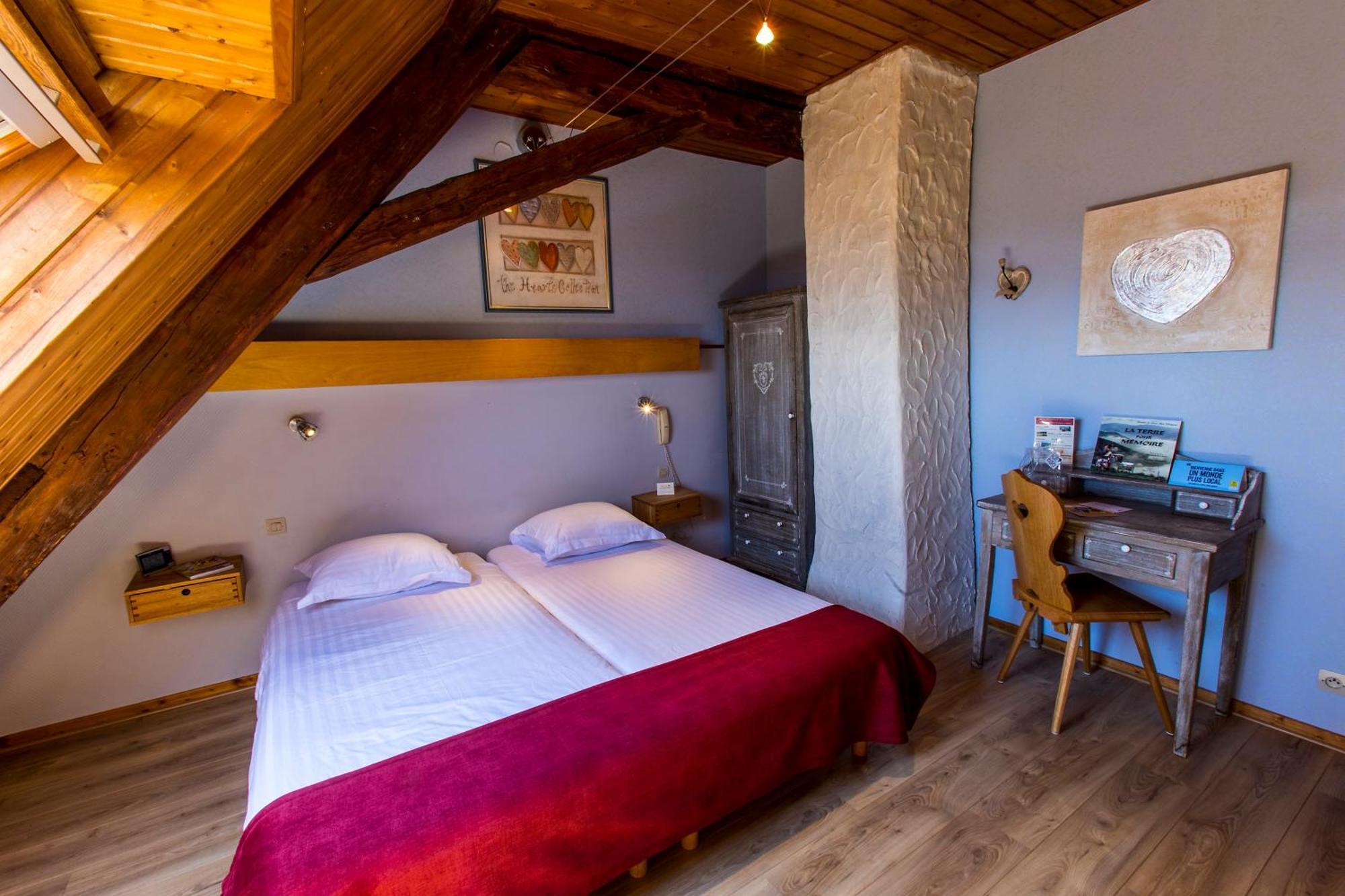 Le Bouton D'Or Hotel Lapoutroie Ngoại thất bức ảnh